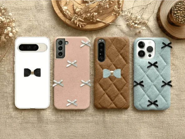 取り扱い機種国内No.1。様々なカメラ形状に対応した多様なリボンスマホケース